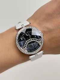 Van Cleef & Arpels Poetic Complications Van Cleef & Arpels Poetic Complications