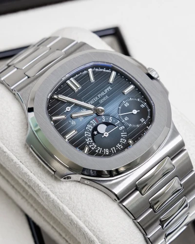 Patek Philippe NAUTILUS Patek Philippe NAUTILUS