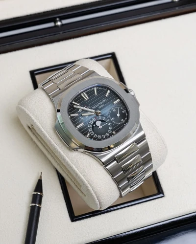 Patek Philippe NAUTILUS Patek Philippe NAUTILUS