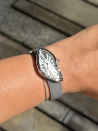 Cartier Crash Cartier Crash