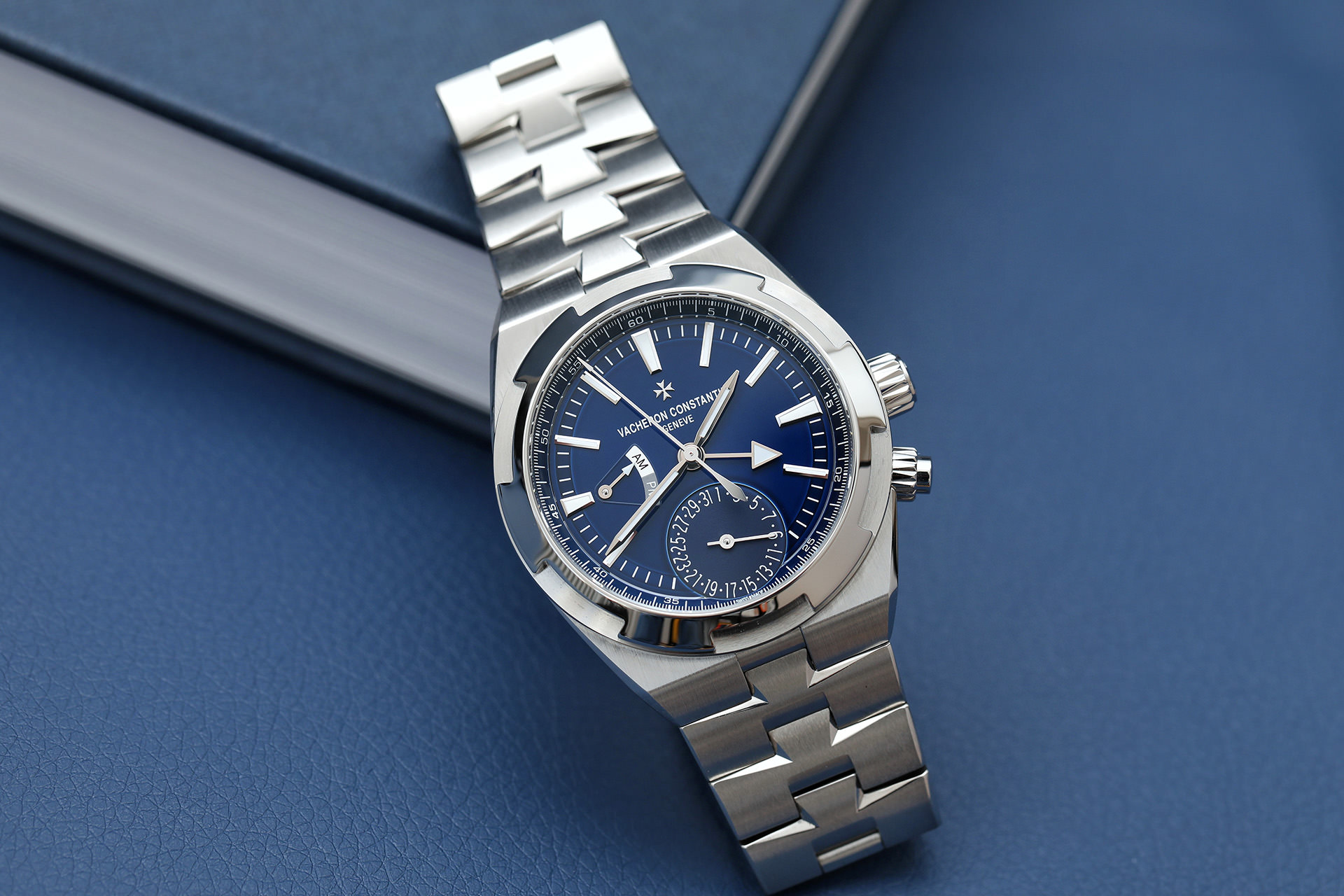Превью статьи Vacheron Constantin Overseas
