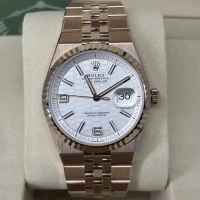 Rolex Land-Dweller 36 mm Everose gold 127235-0001 Rolex Land-Dweller 36 mm Everose gold 127235-0001