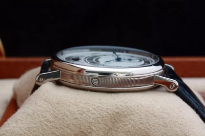 Breguet Classique Day/Date/Moonphase 39mm 7337BB/1E/9V6