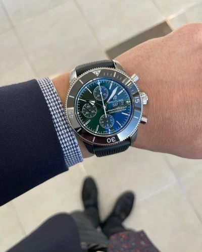 Breitling SUPEROCEAN HERITAGE CHRONOGRAPH Green 44 Breitling SUPEROCEAN HERITAGE CHRONOGRAPH Green 44