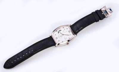 Часы Vacheron Constantin Malte Tonneau Moon Phase Power-Reserve 83080/000G-9408 Часы Vacheron Constantin Malte Tonneau Moon Phase Power-Reserve 83080/000G-9408
