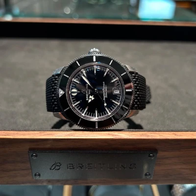 Breitling SUPEROCEAN HERITAGE B31 AUTOMATIC 40 Black Rubber Breitling SUPEROCEAN HERITAGE B31 AUTOMATIC 40 Black Rubber