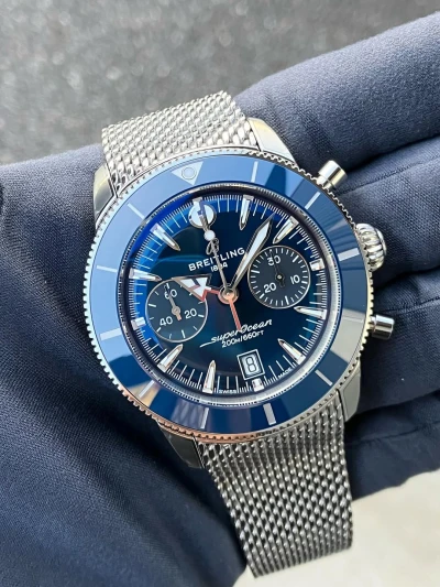 Breitling SUPEROCEAN HERITAGE B01 CHRONOGRAPH 42 Blue Breitling SUPEROCEAN HERITAGE B01 CHRONOGRAPH 42 Blue