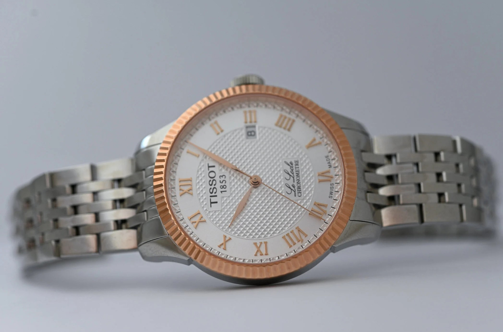 Превью статьи Две новинки Tissot в коллекции Le Locle