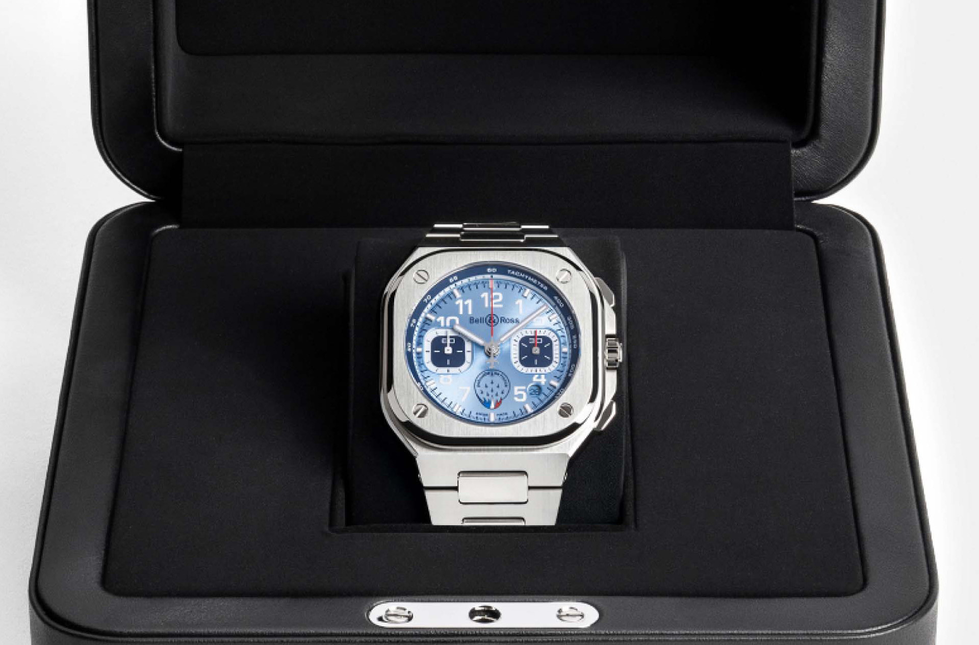 Превью статьи Bell & Ross и пилоты Patrouille de France