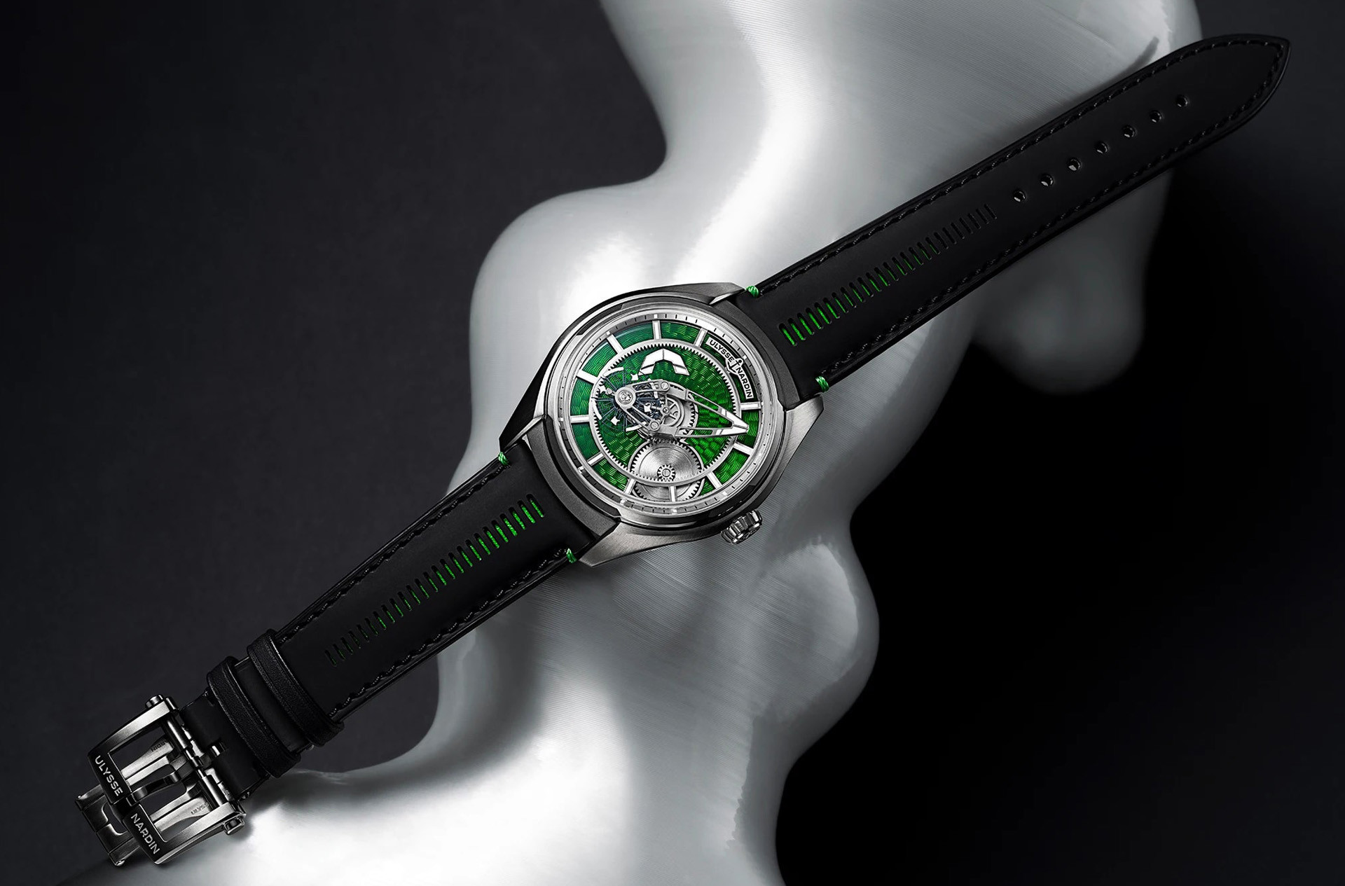Превью статьи Bucherer Exclusive Ulysse Nardin Freak X Enamel