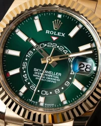 Rolex Sky-Dweller Rolex Sky-Dweller