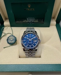 Rolex Sky-Dweller Rolex Sky-Dweller
