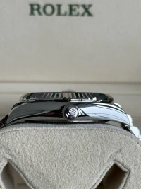 Rolex Sky-Dweller Rolex Sky-Dweller