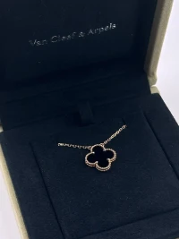 Van Cleef & Arpels Vintage Alhambra
