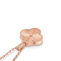 Van Cleef & Arpels Alhambra secret Van Cleef & Arpels Alhambra secret