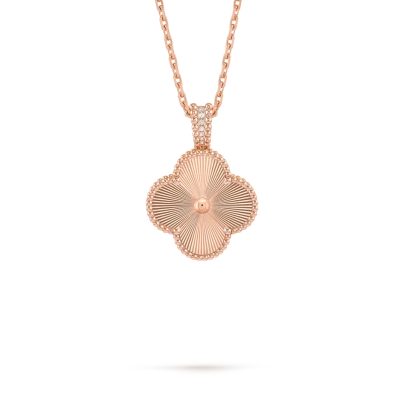 Van Cleef & Arpels Alhambra secret Van Cleef & Arpels Alhambra secret