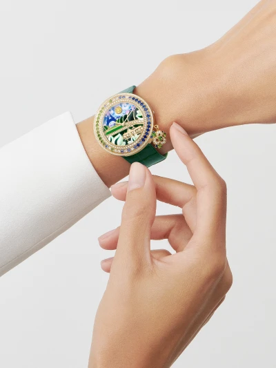 Van Cleef & Arpels Charms Romance Parisienne Promenade Van Cleef & Arpels Charms Romance Parisienne Promenade