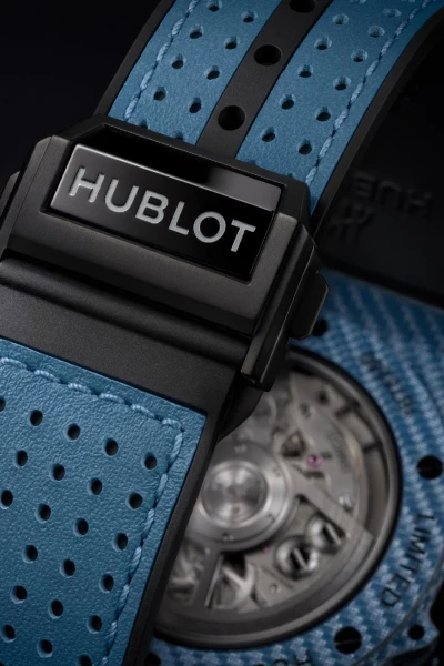 Hublot Unico Golf Sky Blue Carbon Hublot Unico Golf Sky Blue Carbon