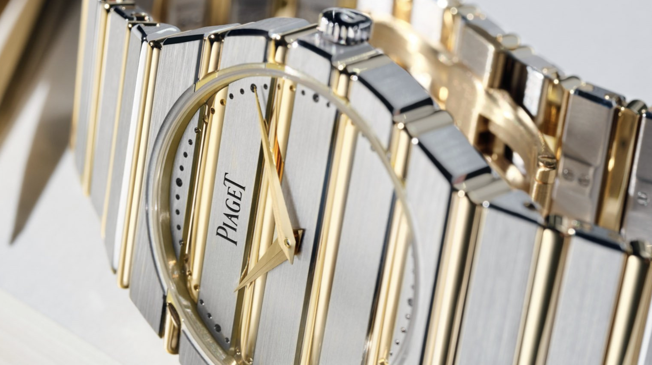 Биколорные Piaget Polo 79 в жёлтом и белом золоте