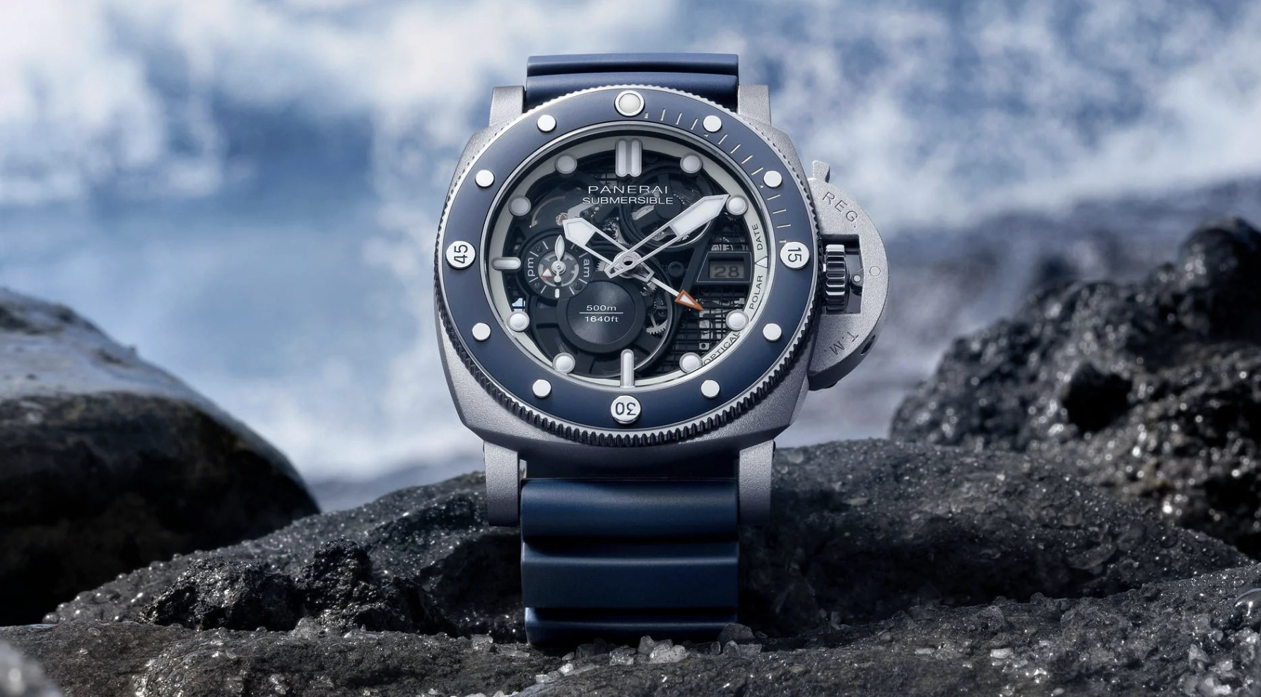 Panerai Submersible GMT PAM01495
