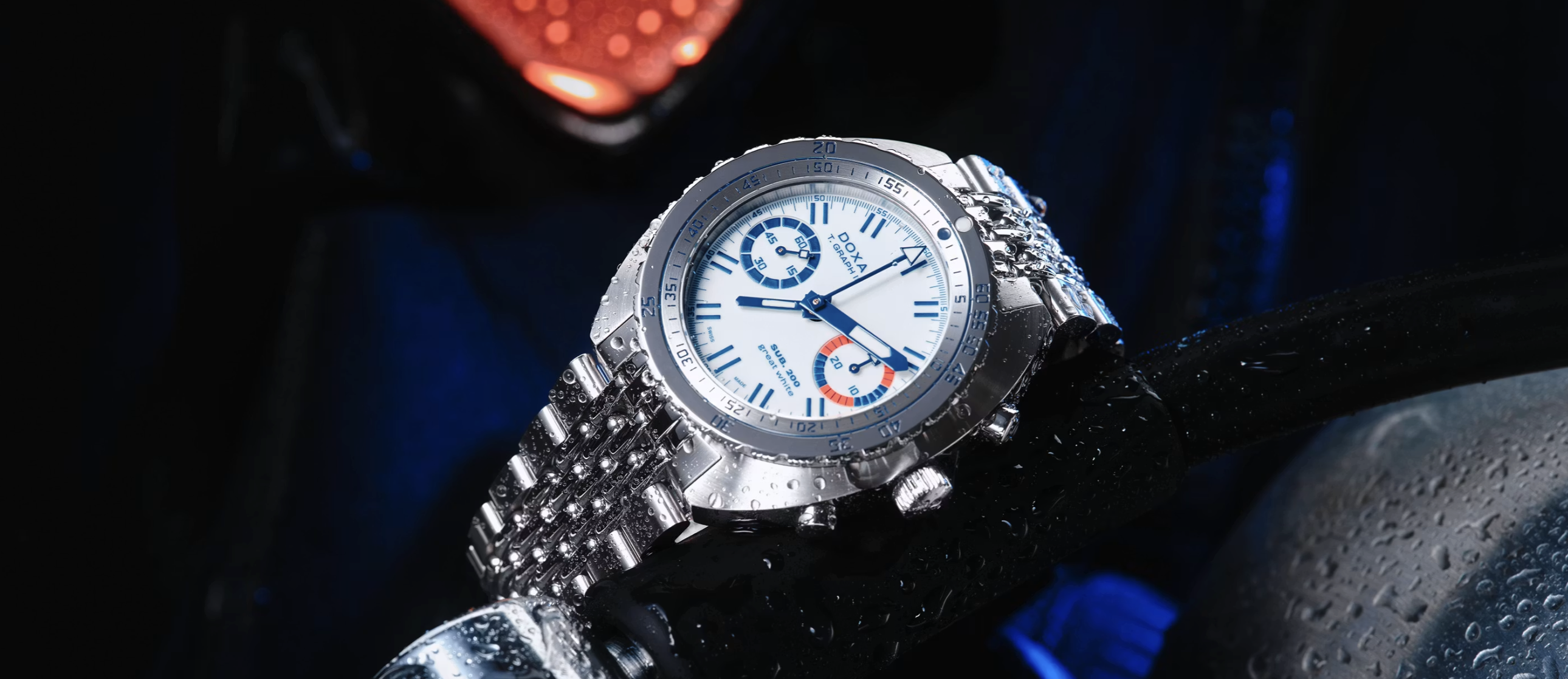 Doxa SUB 200 T.Graph II “Great White” Topper Edition