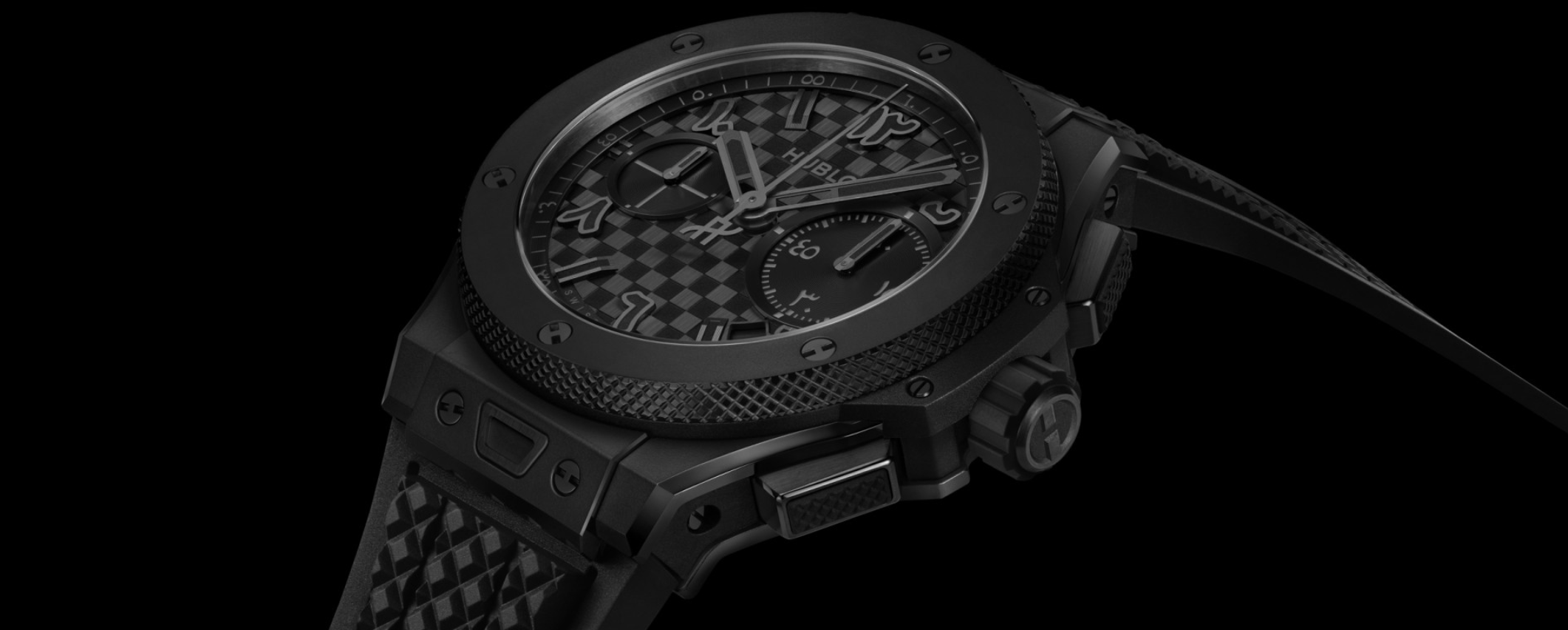 Два хронографа Hublot для Dubai Watch Week 2025 Два хронографа Hublot для Dubai Watch Week 2025