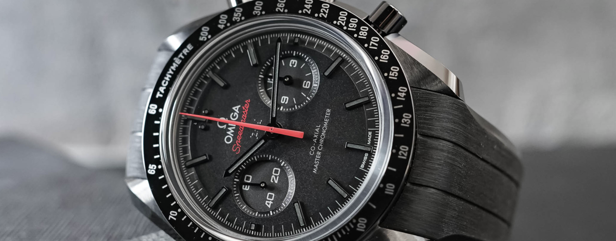 Omega обновила коллекцию Speedmaster Dark Side of the Moon Omega обновила коллекцию Speedmaster Dark Side of the Moon