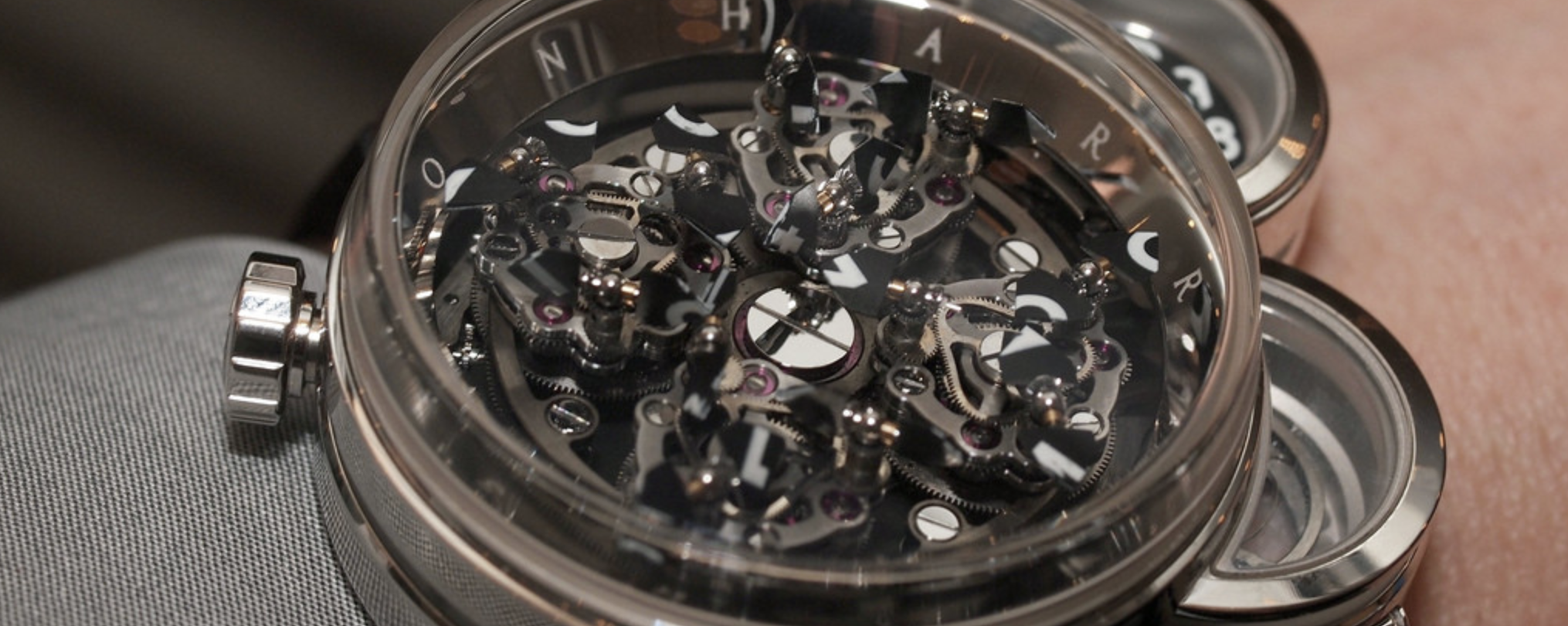 Harry Winston Opus XI. Порядок, рожденный из хаоса
