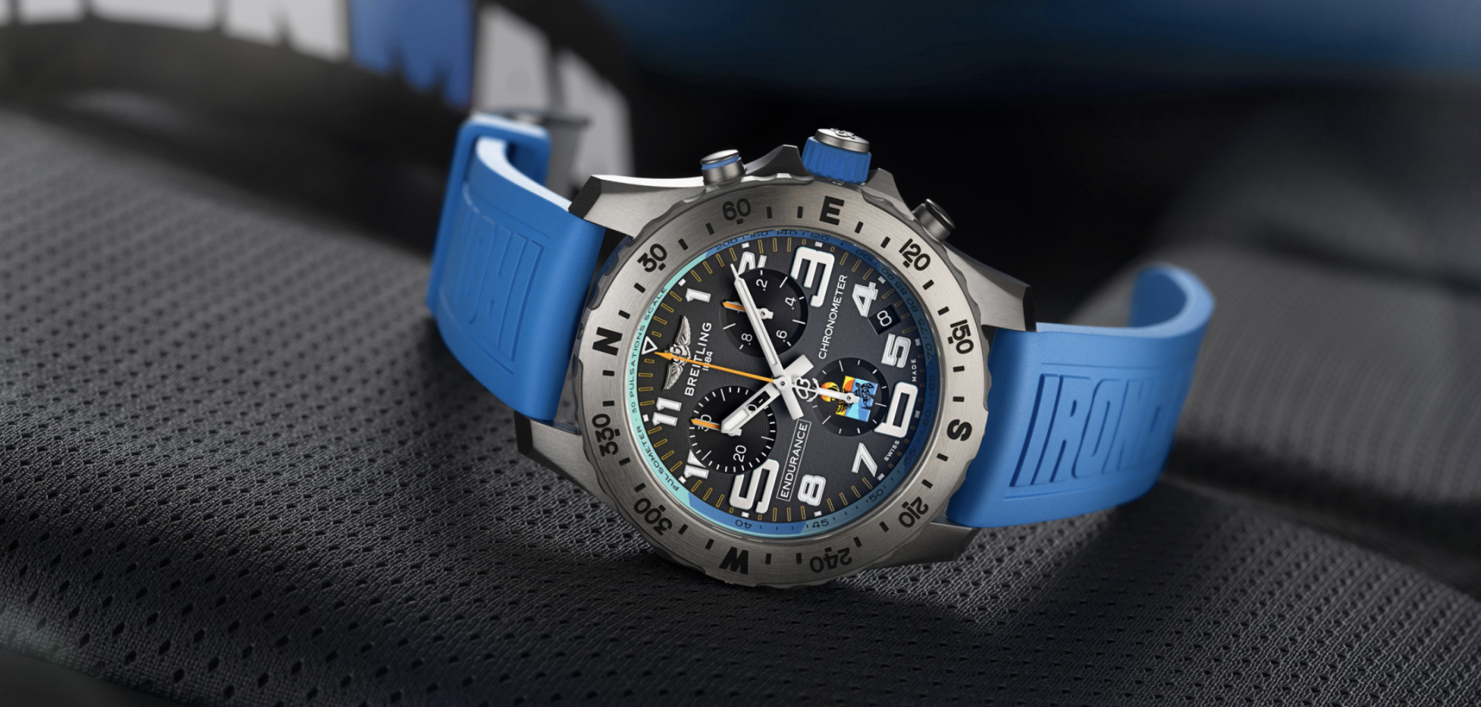 Кварцевые Breitling для IRONMAN, бирюзовые Omega и другие часовые новинки Кварцевые Breitling для IRONMAN, бирюзовые Omega и другие часовые новинки