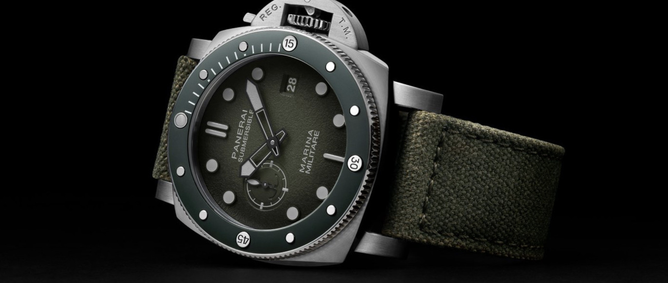 Panerai Submersible Marina Militare PAM01697 и PAM01698