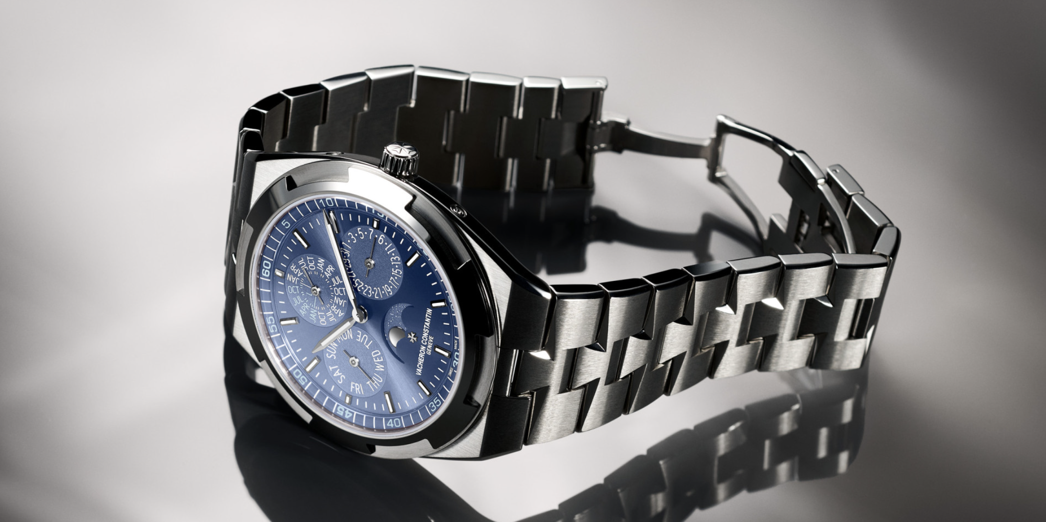 Vacheron Constantin Overseas Perpetual Calendar Ultra-Thin Vacheron Constantin Overseas Perpetual Calendar Ultra-Thin
