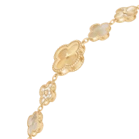 Van Cleef & Arpels Sweet Alhambra Van Cleef & Arpels Sweet Alhambra