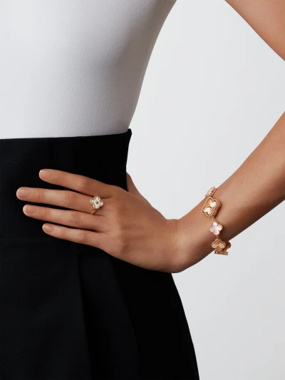 Van Cleef & Arpels Sweet Alhambra Van Cleef & Arpels Sweet Alhambra