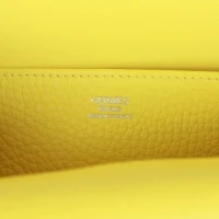 Hermes Halzan 25 Lime Clemence Palladium Hardware Hermes Halzan 25 Lime Clemence Palladium Hardware