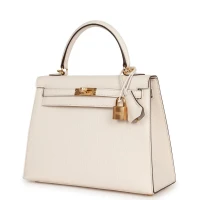 Hermes Horseshoe Stamp (HSS) Kelly Sellier 25 Nata Verso Chevre Gold Hardware Hermes Horseshoe Stamp (HSS) Kelly Sellier 25 Nata Verso Chevre Gold Hardware