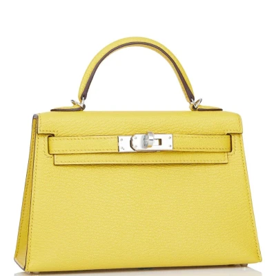 Hermes Kelly Sellier 20 Jaune de Naples Verso Chèvre Palladium Hardware Hermes Kelly Sellier 20 Jaune de Naples Verso Chèvre Palladium Hardware