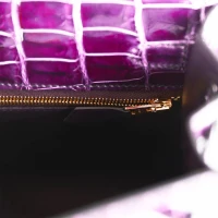 Hermes Kelly Sellier 25 Aubergine Shiny Niloticus Crocodile Gold Hardware Hermes Kelly Sellier 25 Aubergine Shiny Niloticus Crocodile Gold Hardware