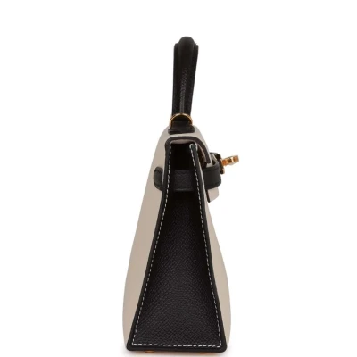 Hermes Special Order (HSS) Kelly Sellier 20 Craie and Black Epsom Gold Hardware Hermes Special Order (HSS) Kelly Sellier 20 Craie and Black Epsom Gold Hardware