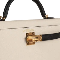 Hermes Special Order (HSS) Kelly Sellier 20 Craie and Black Epsom Gold Hardware Hermes Special Order (HSS) Kelly Sellier 20 Craie and Black Epsom Gold Hardware