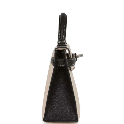 Hermes Special Order (HSS) Kelly Sellier 20 Craie and Black Epsom Palladium Hardware Hermes Special Order (HSS) Kelly Sellier 20 Craie and Black Epsom Palladium Hardware