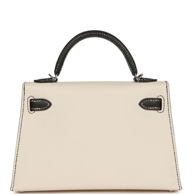 Hermes Special Order (HSS) Kelly Sellier 20 Craie and Black Epsom Palladium Hardware Hermes Special Order (HSS) Kelly Sellier 20 Craie and Black Epsom Palladium Hardware