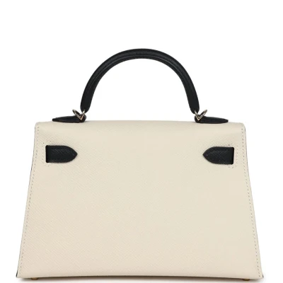 Hermes Special Order (HSS) Kelly Sellier 20 Craie and Black Epsom Permabrass Hardware Hermes Special Order (HSS) Kelly Sellier 20 Craie and Black Epsom Permabrass Hardware
