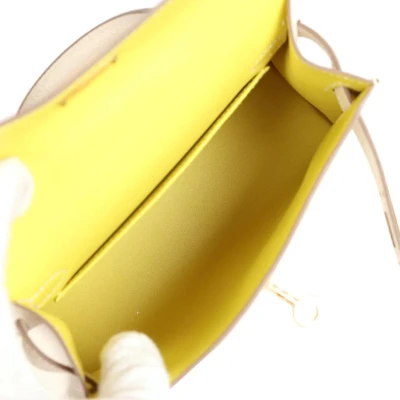 Hermes Special Order (HSS) Kelly Sellier 20 Craie Verso Epsom Gold Hardware Hermes Special Order (HSS) Kelly Sellier 20 Craie Verso Epsom Gold Hardware