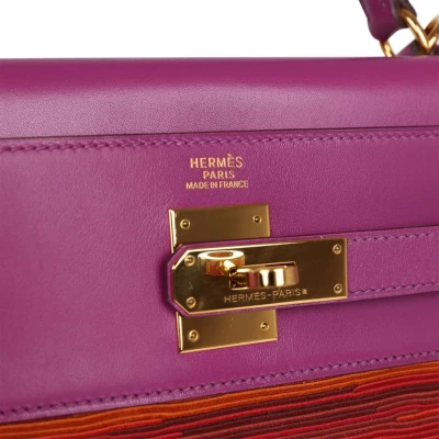 Vintage Hermes Kelly Retourne 32 Vibrato Cyclamen Box Gold Hardware Vintage Hermes Kelly Retourne 32 Vibrato Cyclamen Box Gold Hardware