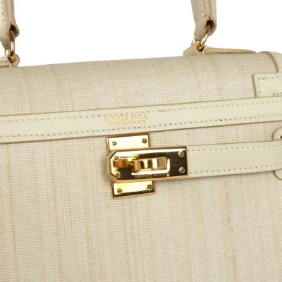 Vintage Hermes Kelly Sellier 20 Parchemin Crinoline and Box Gold Hardware Vintage Hermes Kelly Sellier 20 Parchemin Crinoline and Box Gold Hardware