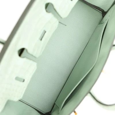 Hermes Birkin 25 Vert D'Eau Matte Alligator Gold Hardware Hermes Birkin 25 Vert D'Eau Matte Alligator Gold Hardware