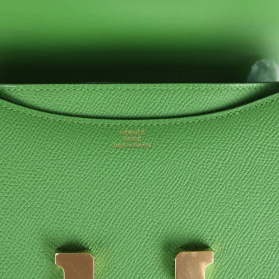 Hermes Constance 1-18 Vert Yucca Epsom Gold Hardware