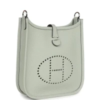 Hermes Evelyne TPM Gris Neve Clemence Palladium Hardware Hermes Evelyne TPM Gris Neve Clemence Palladium Hardware