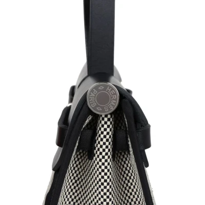 Hermes Herbag Zip 31 PM Black and White Criss Viking Toile and Hunter Palladium Hardware Hermes Herbag Zip 31 PM Black and White Criss Viking Toile and Hunter Palladium Hardware