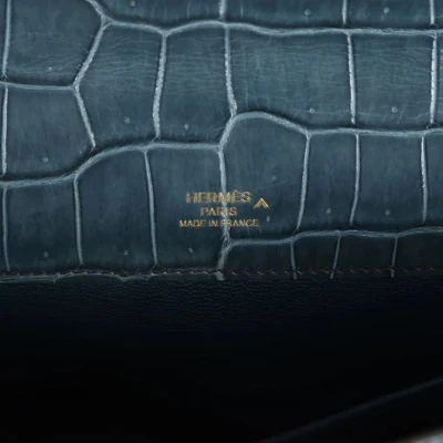 Hermes Kelly Cut Colvert Shiny Porosus Crocodile Gold Hardware Hermes Kelly Cut Colvert Shiny Porosus Crocodile Gold Hardware